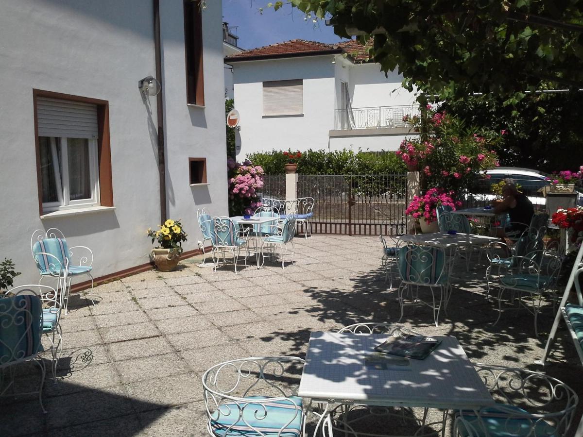 Villa Luana Cervia Eksteriør bilde